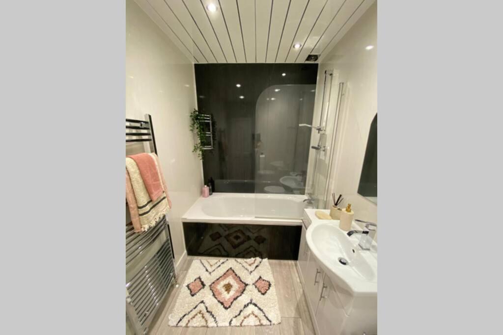 Old City Gem Flat アバディーン エクステリア 写真